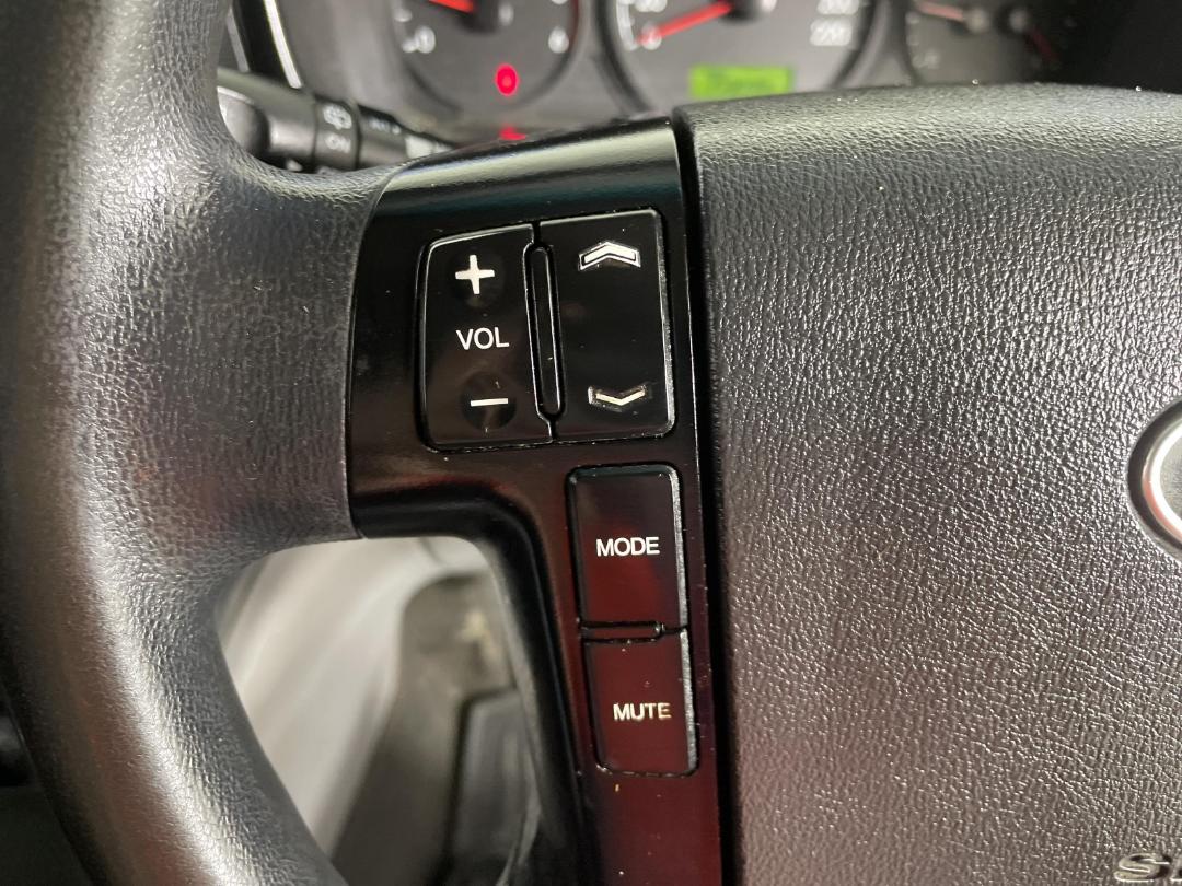 Photo '24' of Hyundai Iload Photo '24' of Hyundai Iload