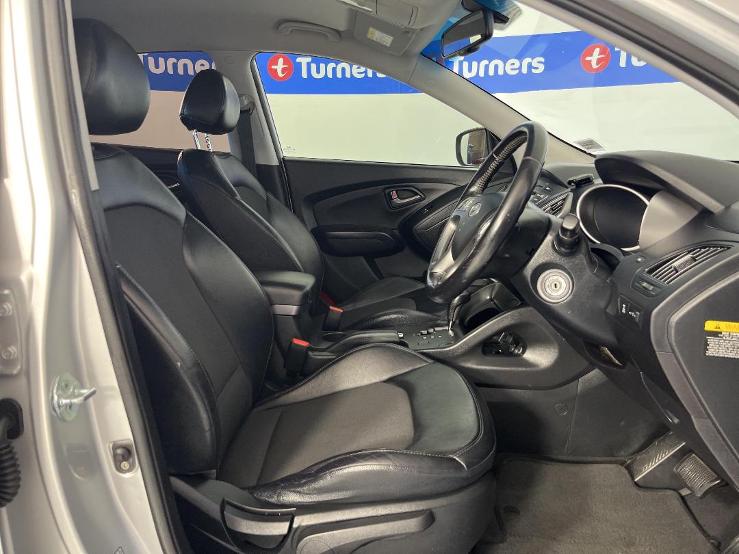 Photo '16' of Hyundai Ix35 Photo '16' of Hyundai Ix35