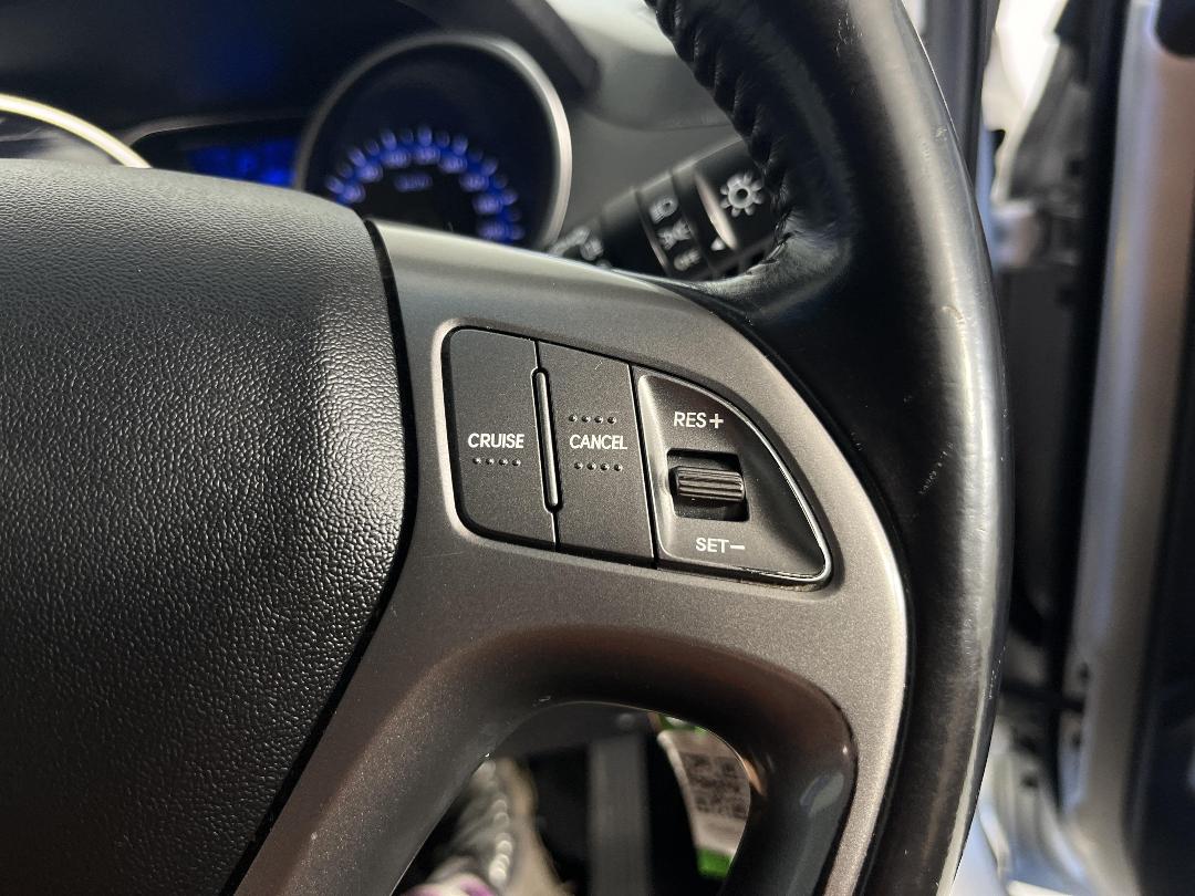 Photo '23' of Hyundai Ix35 Photo '23' of Hyundai Ix35