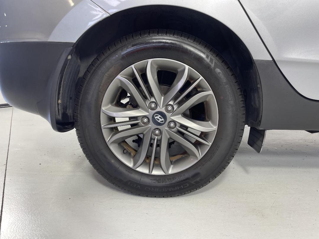 Photo '12' of Hyundai Ix35