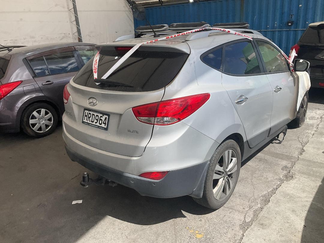 Photo '15' of Hyundai Ix35 GDI 2.0 6A Photo '15' of Hyundai Ix35 GDI 2.0 6A