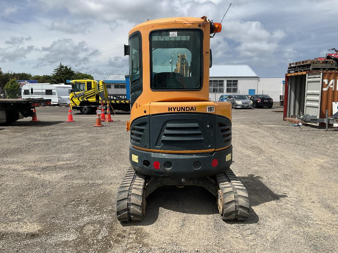 Photo '9' of Hyundai Robex 27Z-9 Excavator Photo '9' of Hyundai Robex 27Z-9 Excavator