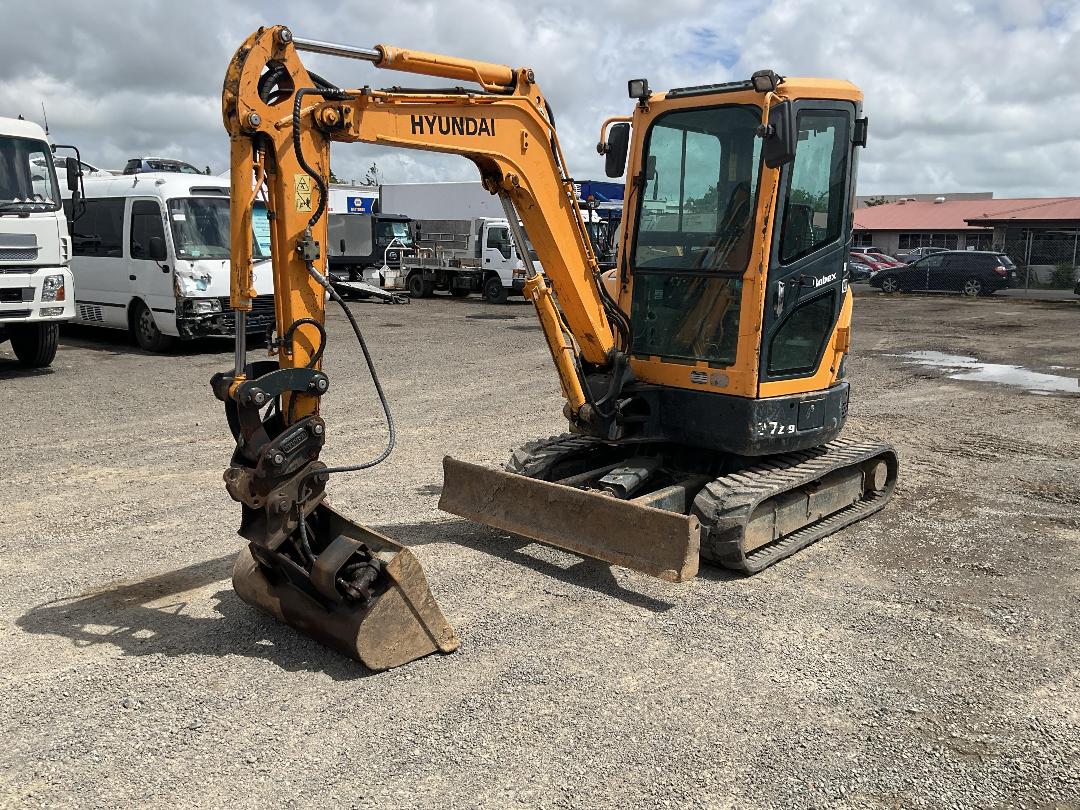 Photo '12' of Hyundai Robex 27Z-9 Excavator Photo '12' of Hyundai Robex 27Z-9 Excavator