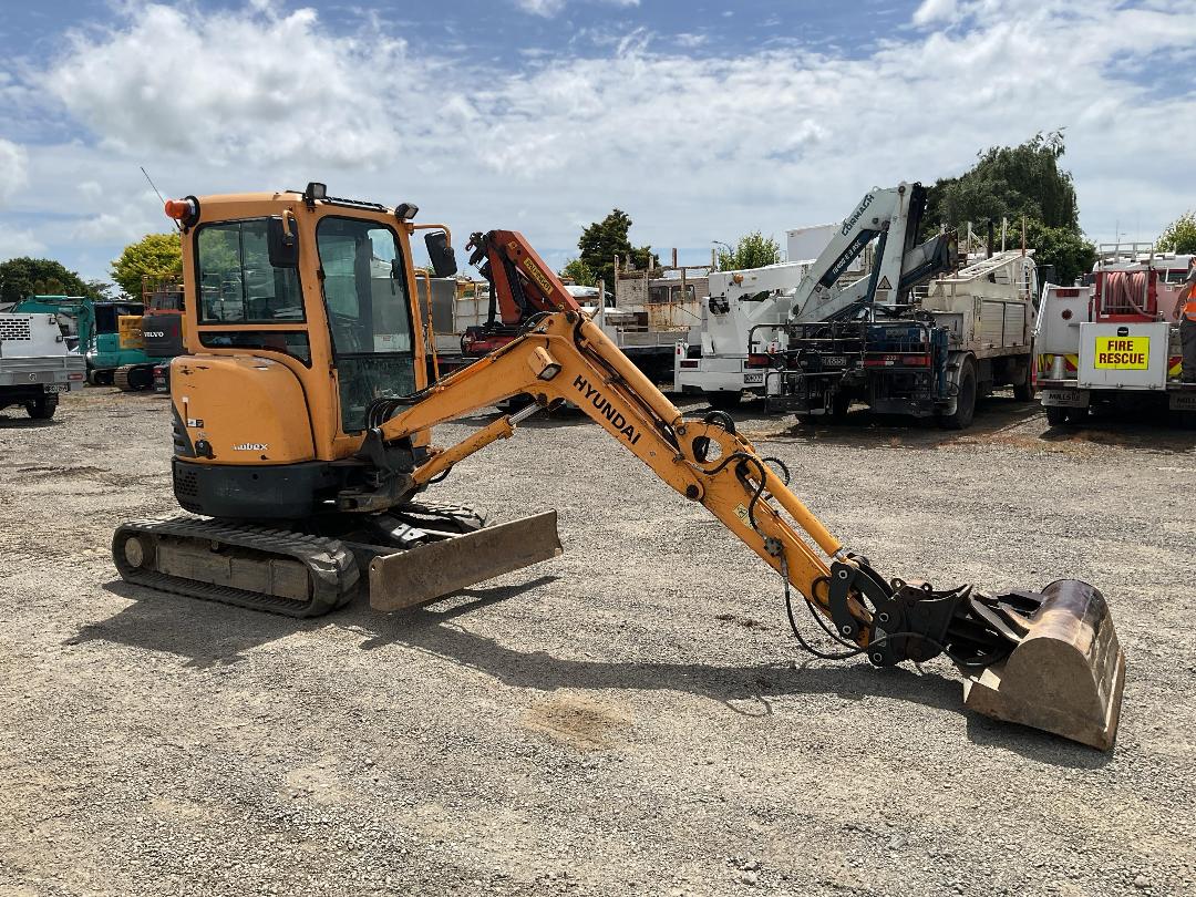 Photo '5' of Hyundai Robex 27Z-9 Excavator Photo '5' of Hyundai Robex 27Z-9 Excavator