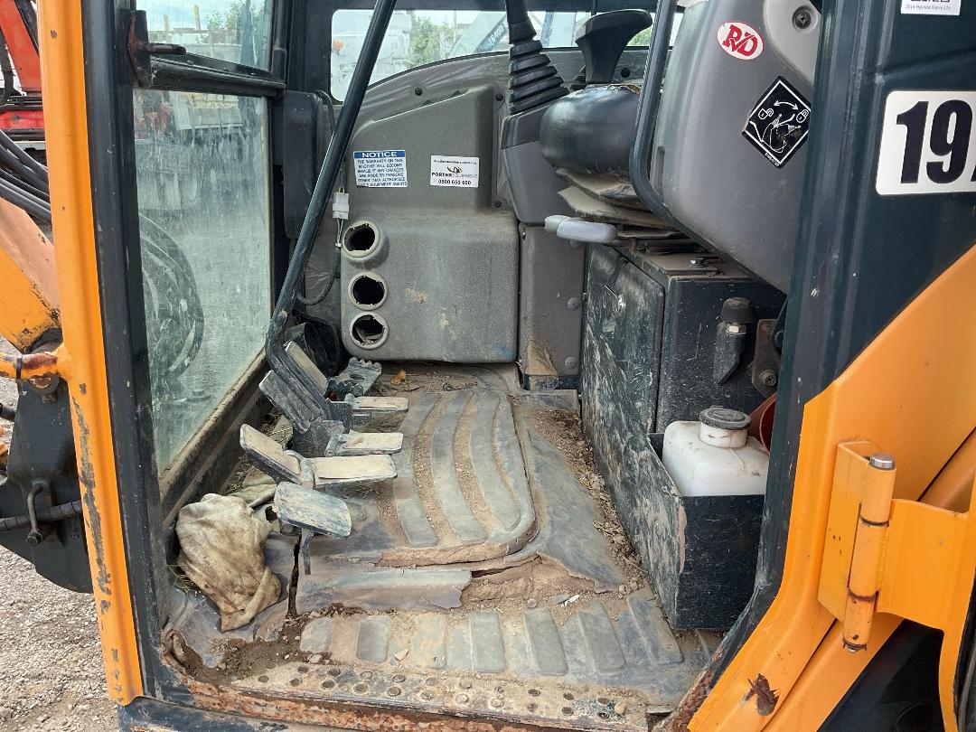 Photo '25' of Hyundai Robex 27Z-9 Excavator Photo '25' of Hyundai Robex 27Z-9 Excavator