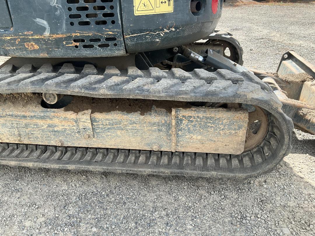 Photo '31' of Hyundai Robex 27Z-9 Excavator Photo '31' of Hyundai Robex 27Z-9 Excavator