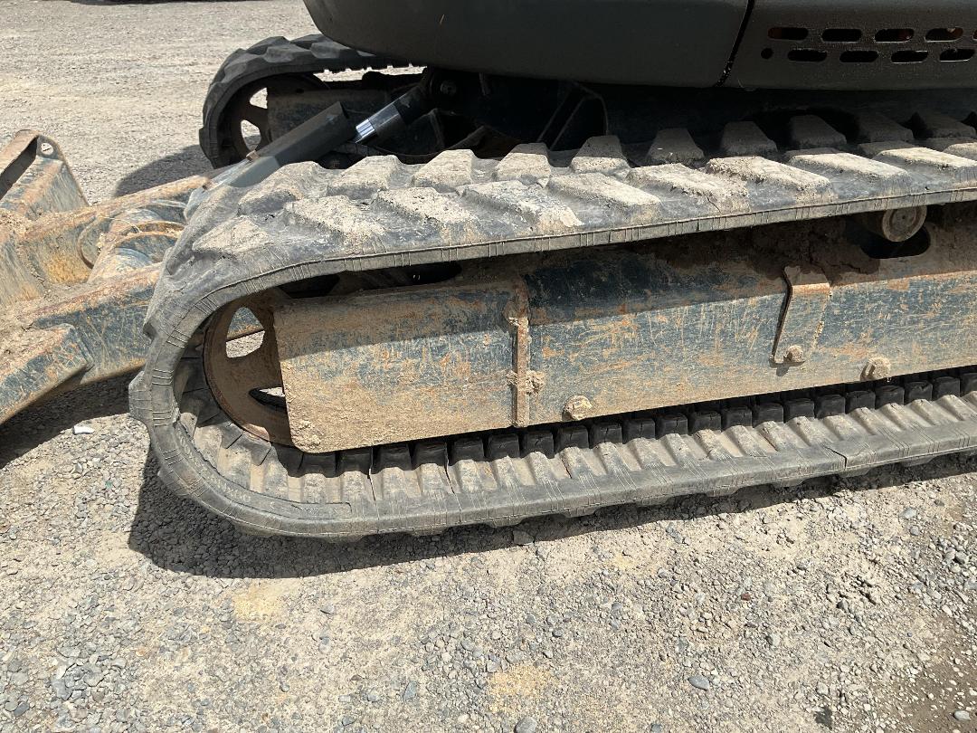 Photo '30' of Hyundai Robex 27Z-9 Excavator Photo '30' of Hyundai Robex 27Z-9 Excavator