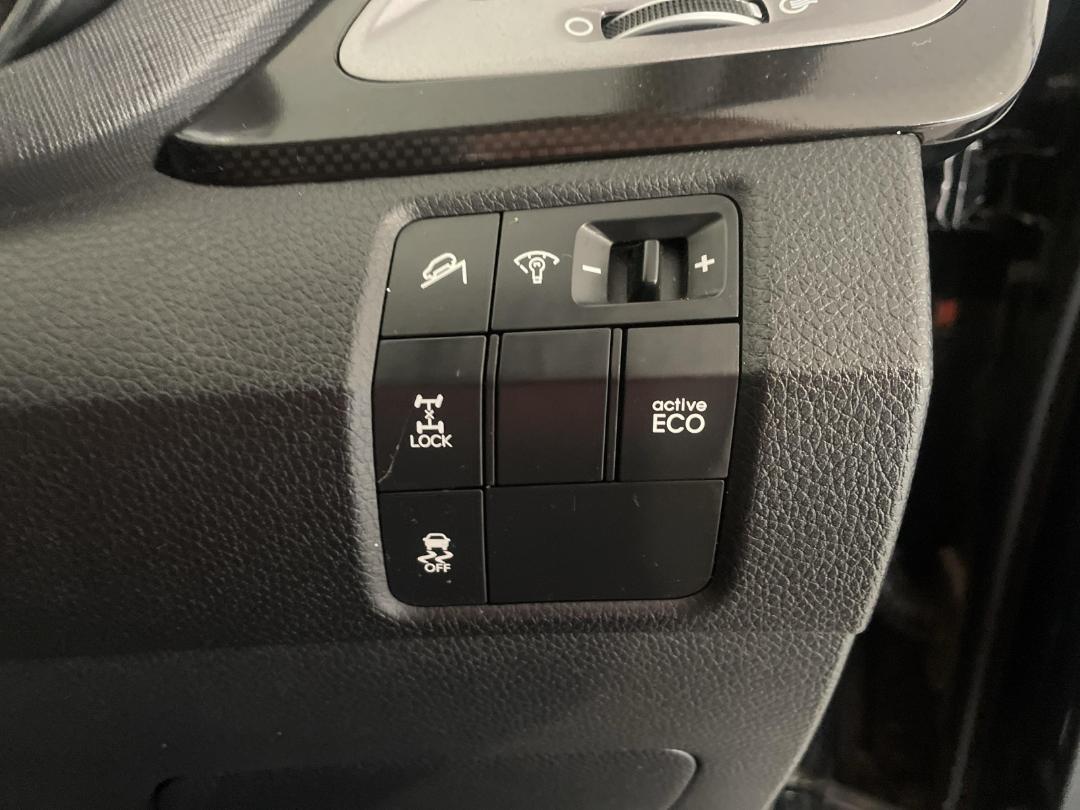 Photo '25' of Hyundai Santa FE Photo '25' of Hyundai Santa FE