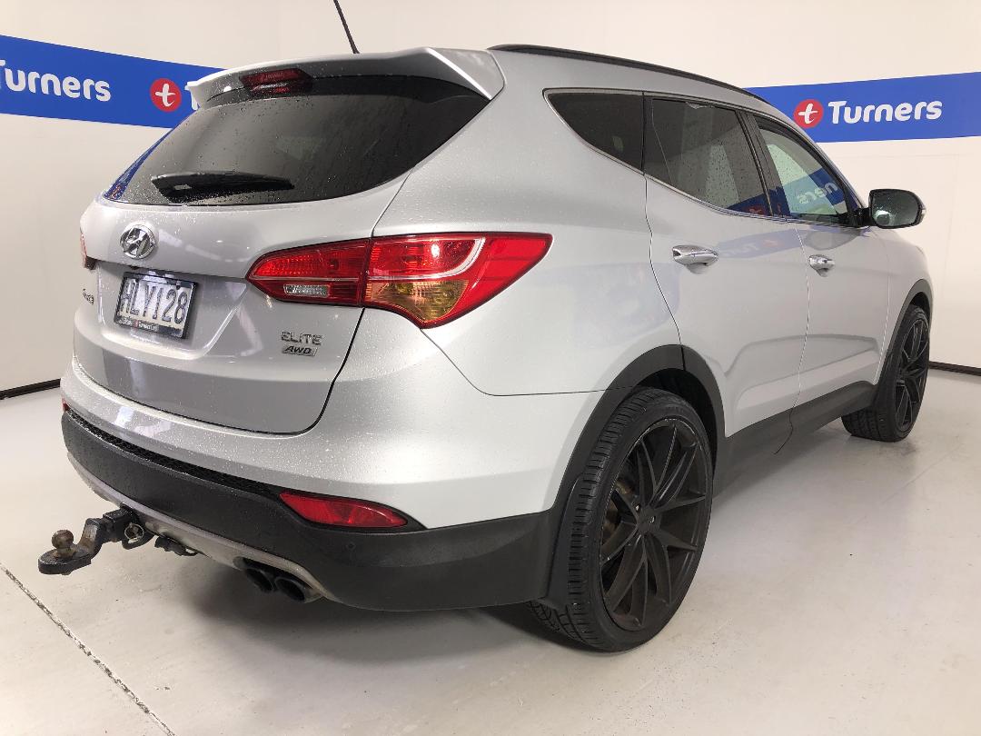 Photo '7' of Hyundai Santa FE