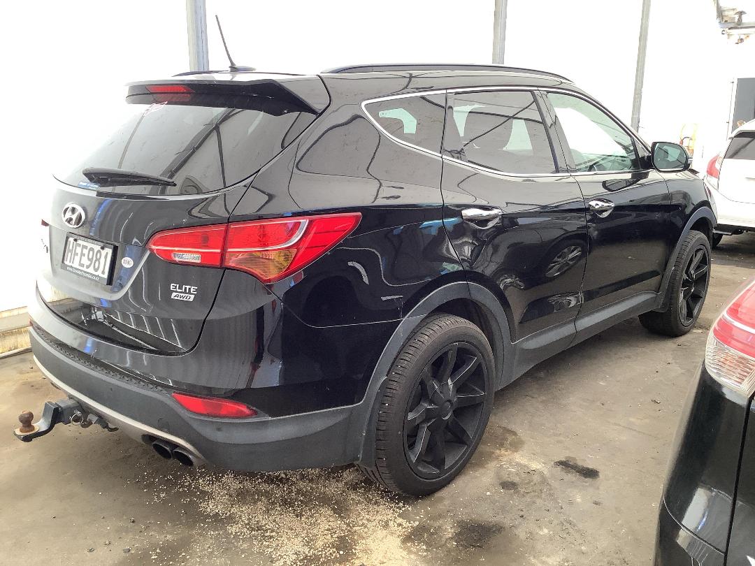 Photo '8' of Hyundai Santa FE DM Photo '8' of Hyundai Santa FE DM