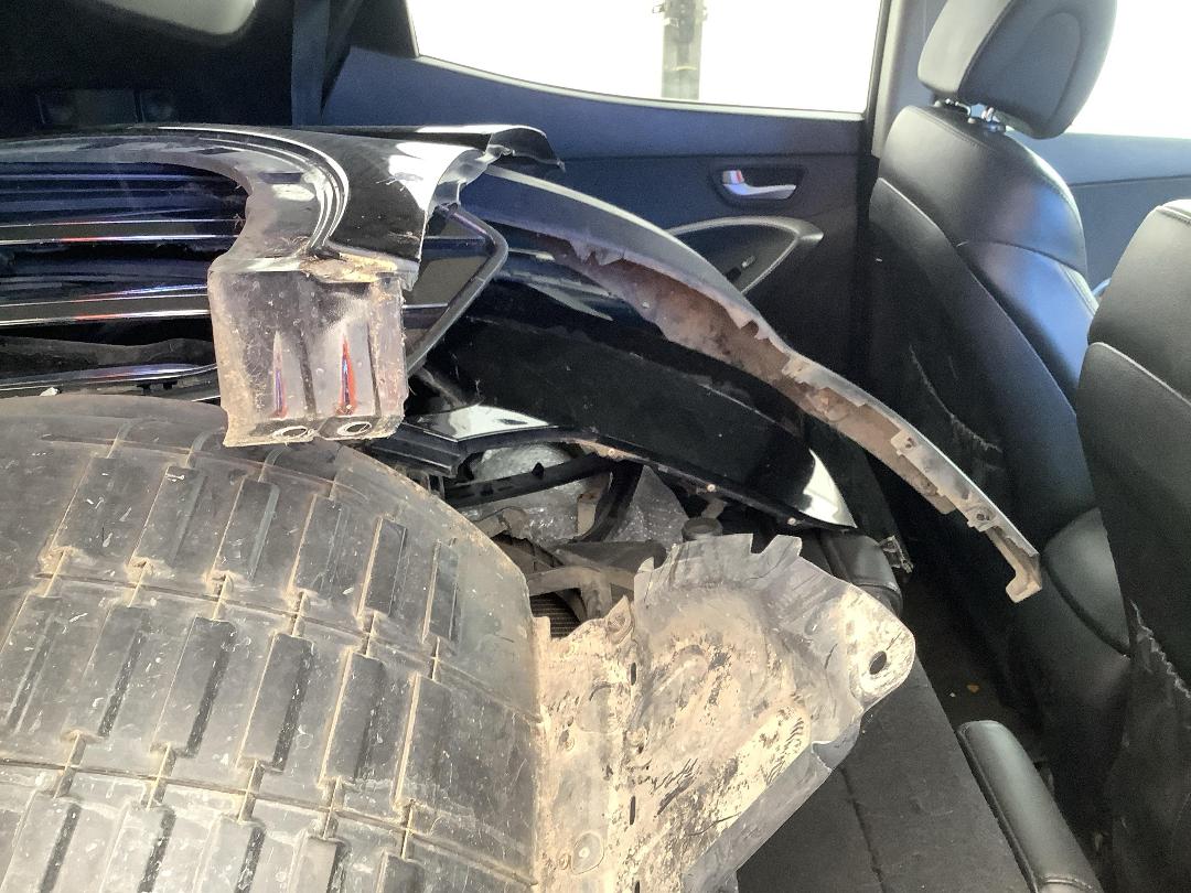 Photo '15' of Hyundai Santa FE DM Photo '15' of Hyundai Santa FE DM