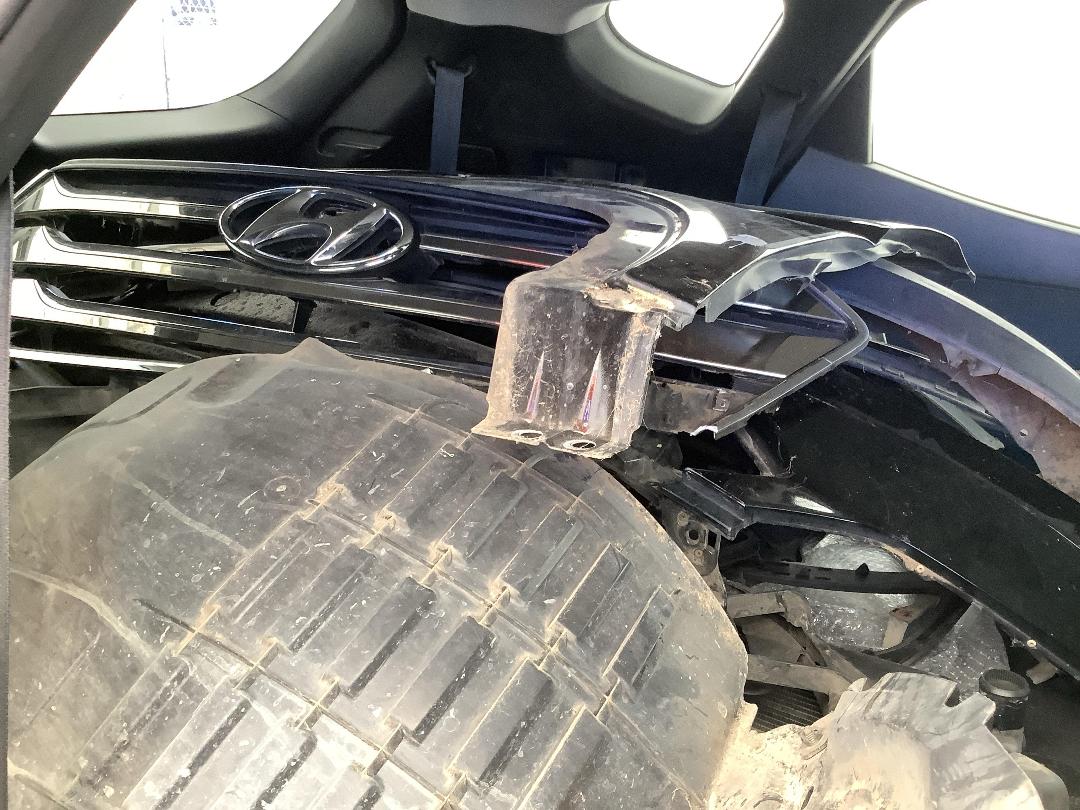 Photo '16' of Hyundai Santa FE DM Photo '16' of Hyundai Santa FE DM