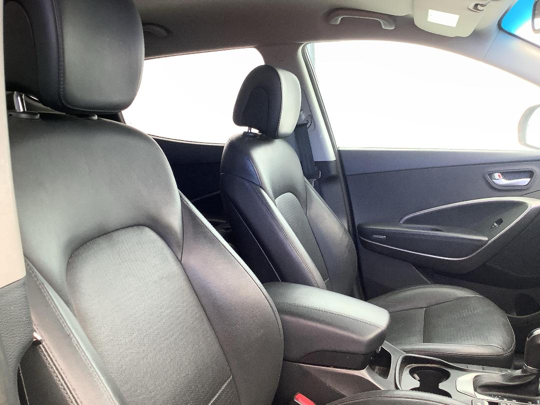 Photo '19' of Hyundai Santa FE DM Photo '19' of Hyundai Santa FE DM