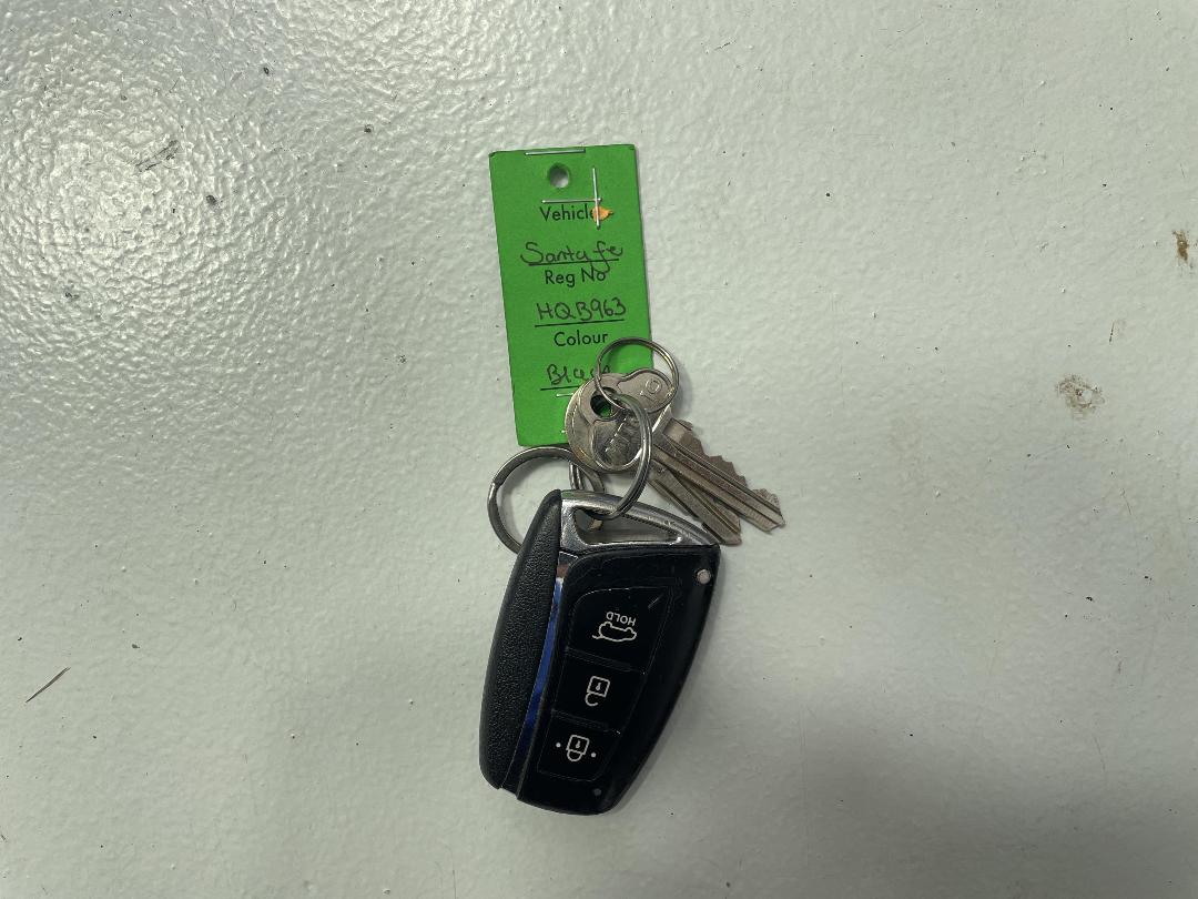 Photo '22' of Hyundai Santa FE