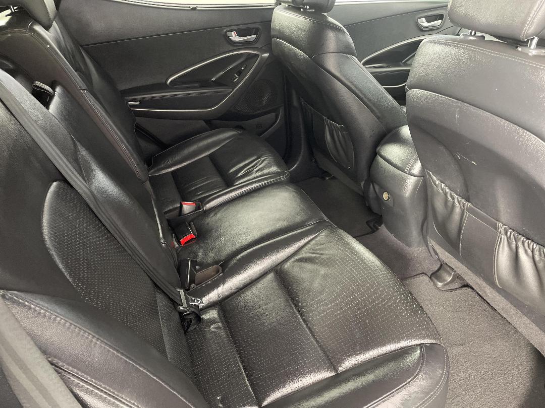 Photo '20' of Hyundai Santa FE