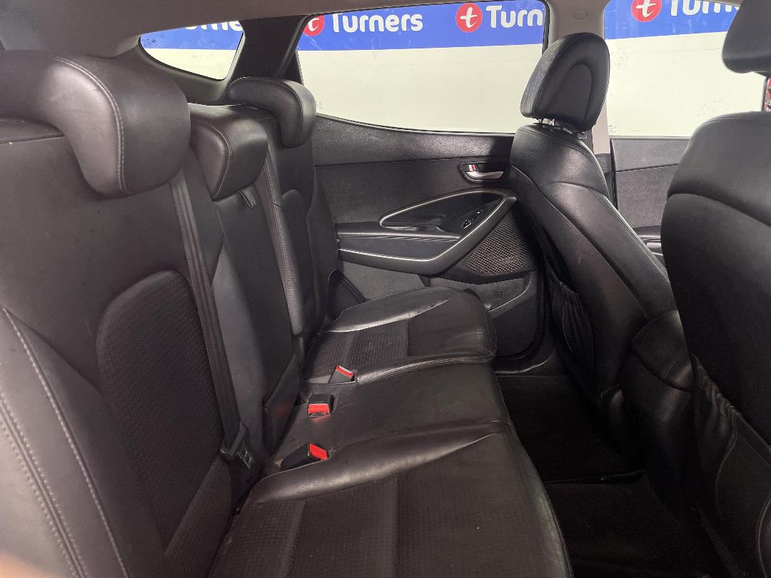 Photo '20' of Hyundai Santa FE