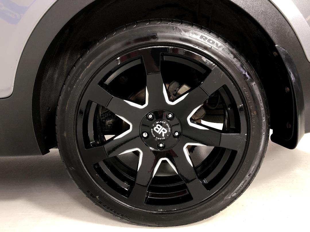 Photo '11' of Hyundai Santa FE