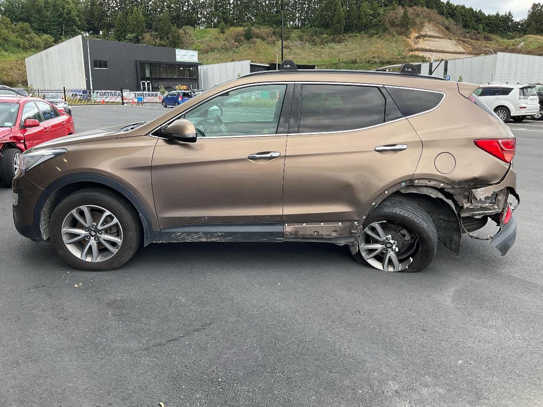 Photo '6' of Hyundai Santa FE DM Photo '6' of Hyundai Santa FE DM