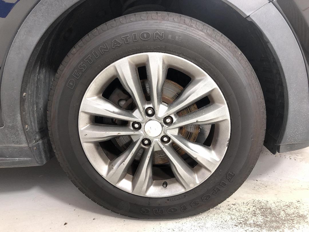 Photo '9' of Hyundai Santa FE