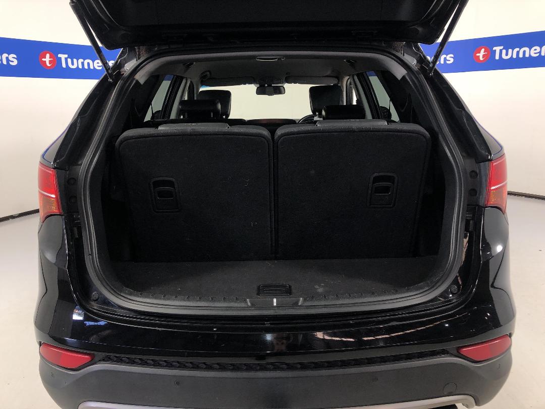 Photo '14' of Hyundai Santa FE