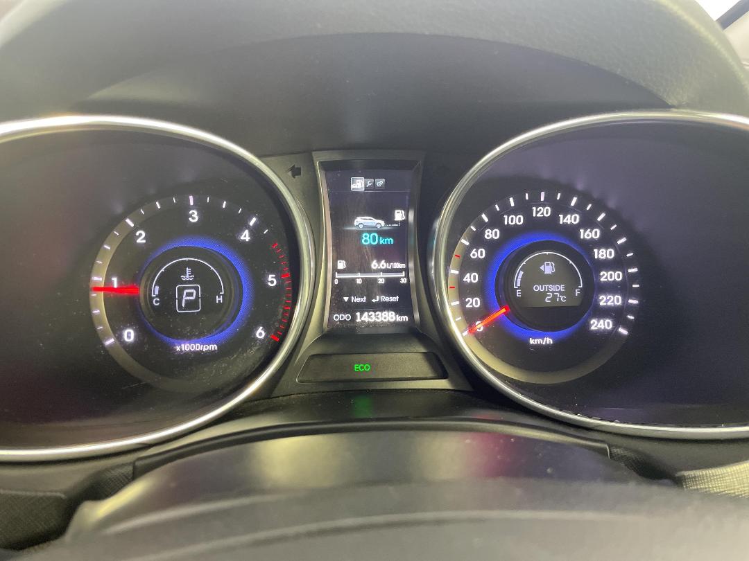 Photo '21' of Hyundai Santa FE