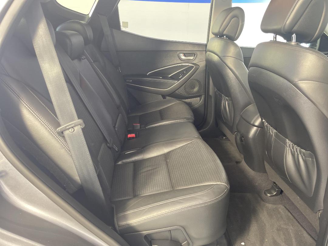 Photo '20' of Hyundai Santa FE