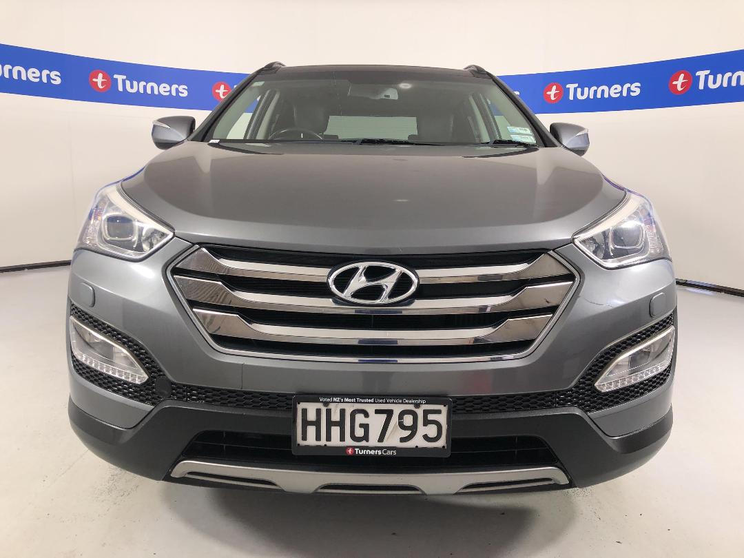 Photo '2' of Hyundai Santa FE Photo '2' of Hyundai Santa FE