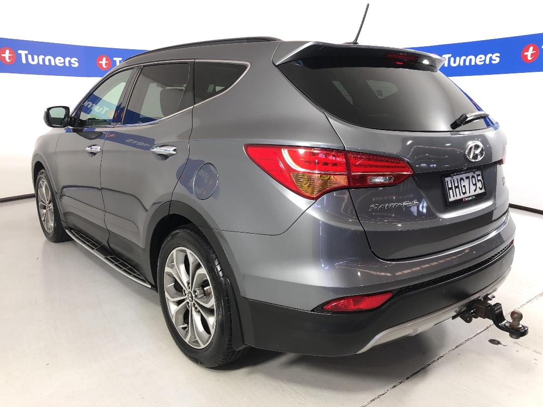 Photo '5' of Hyundai Santa FE Photo '5' of Hyundai Santa FE