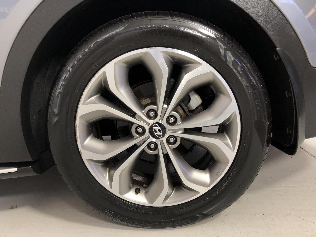 Photo '11' of Hyundai Santa FE Photo '11' of Hyundai Santa FE