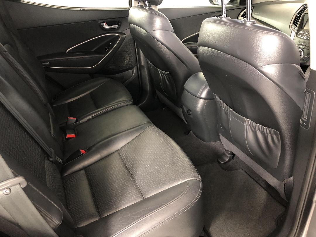 Photo '20' of Hyundai Santa FE Photo '20' of Hyundai Santa FE