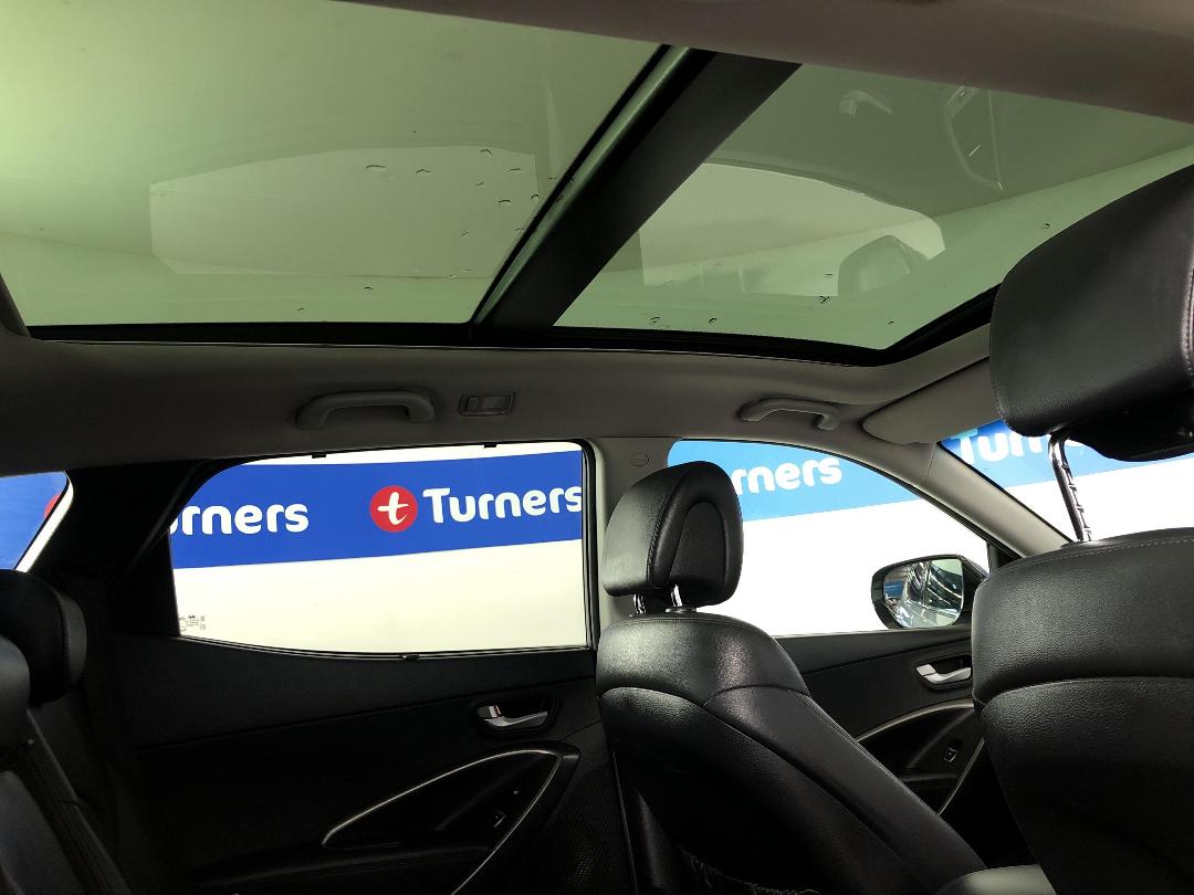 Photo '23' of Hyundai Santa FE Photo '23' of Hyundai Santa FE