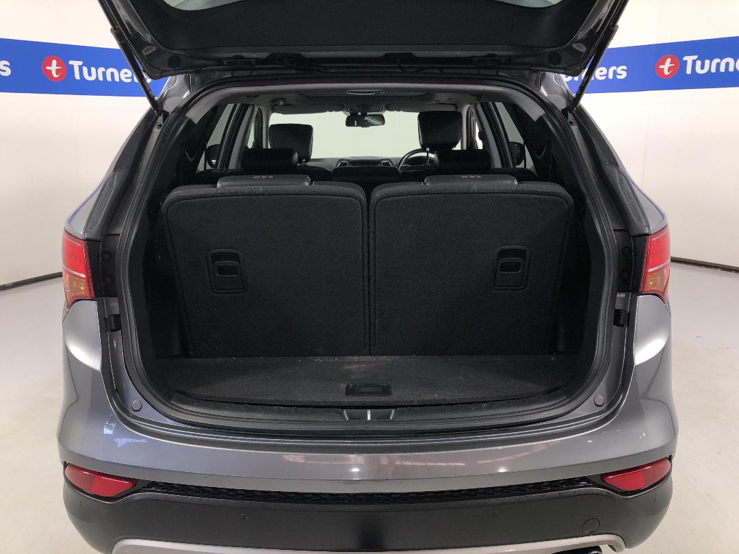 Photo '14' of Hyundai Santa FE Photo '14' of Hyundai Santa FE