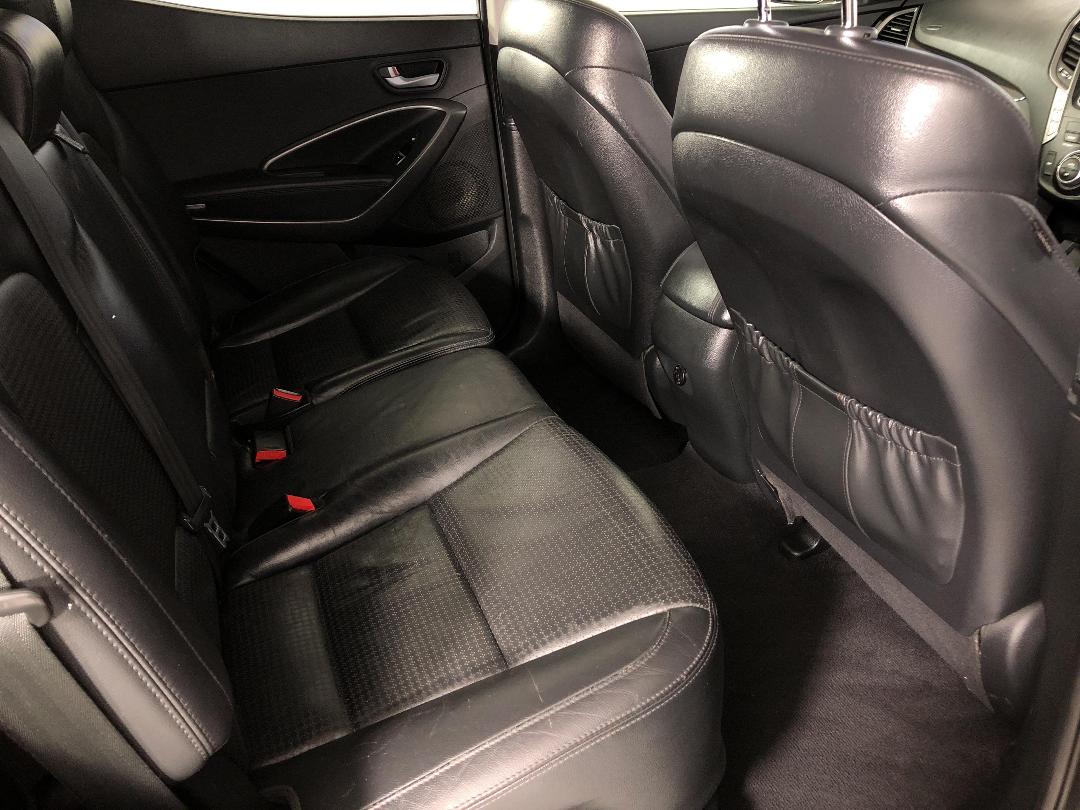 Photo '20' of Hyundai Santa FE