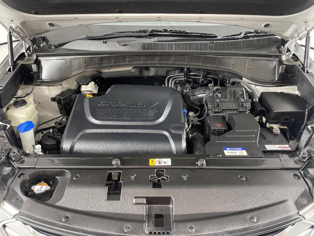 Photo '13' of Hyundai Santa FE