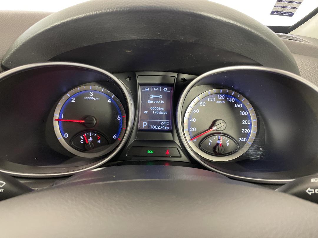 Photo '21' of Hyundai Santa FE