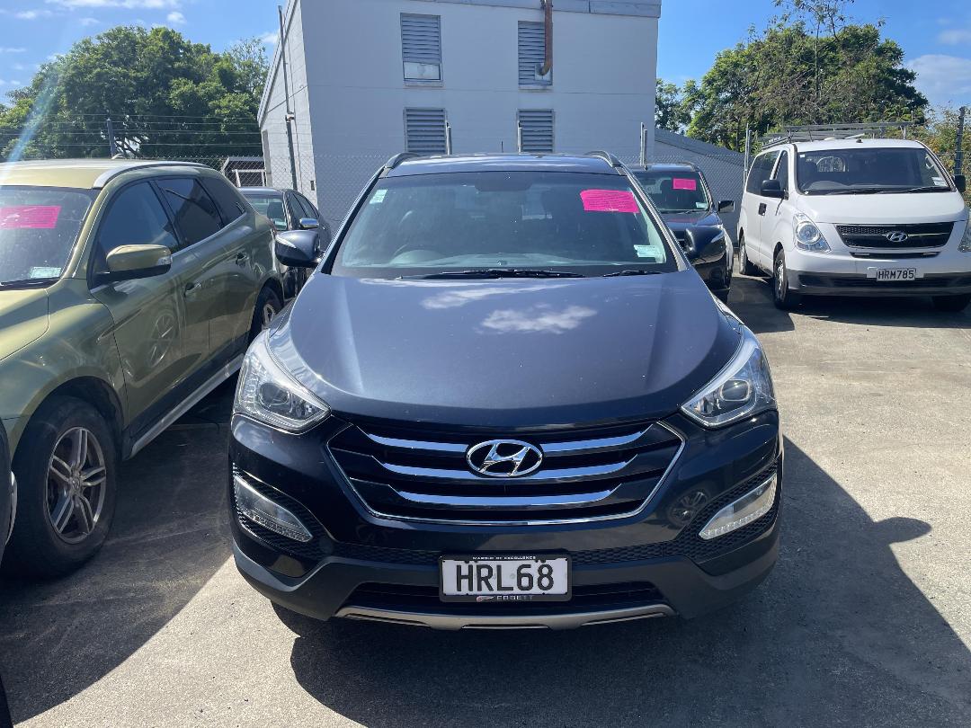 Photo '3' of Hyundai Santa FE DM Photo '3' of Hyundai Santa FE DM