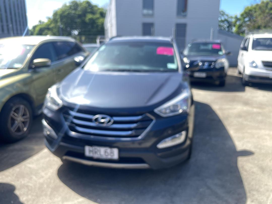 Photo '2' of Hyundai Santa FE DM Photo '2' of Hyundai Santa FE DM