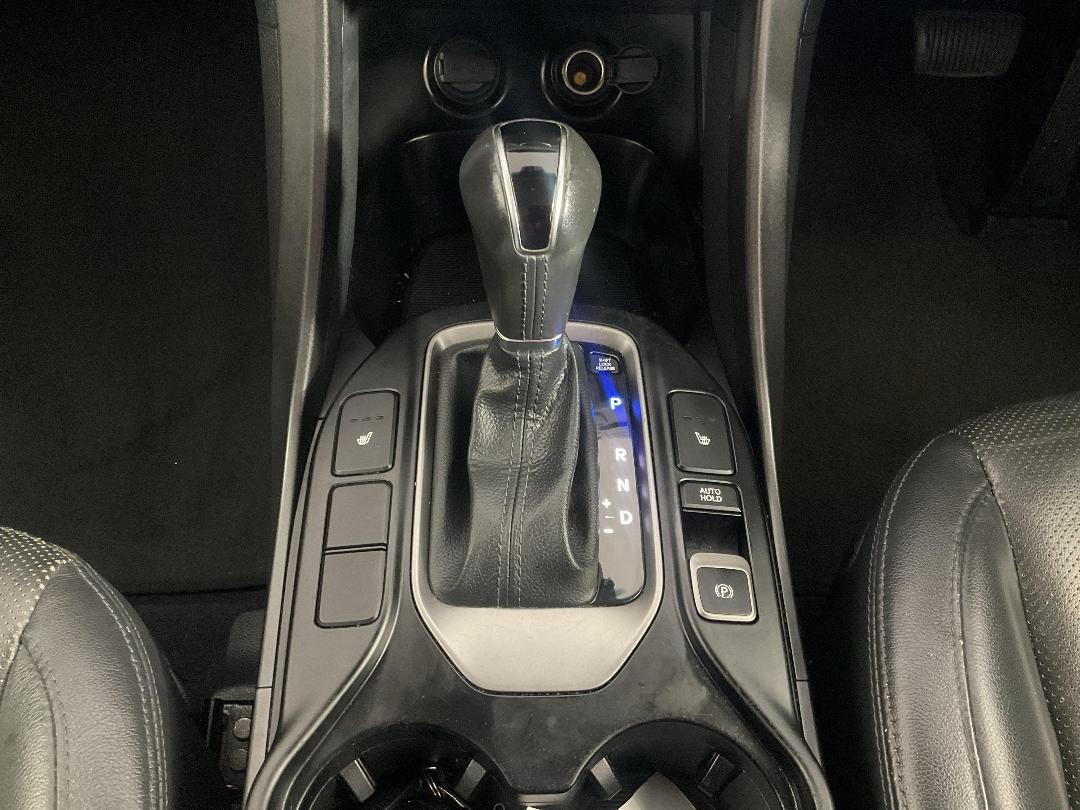 Photo '18' of Hyundai Santa FE