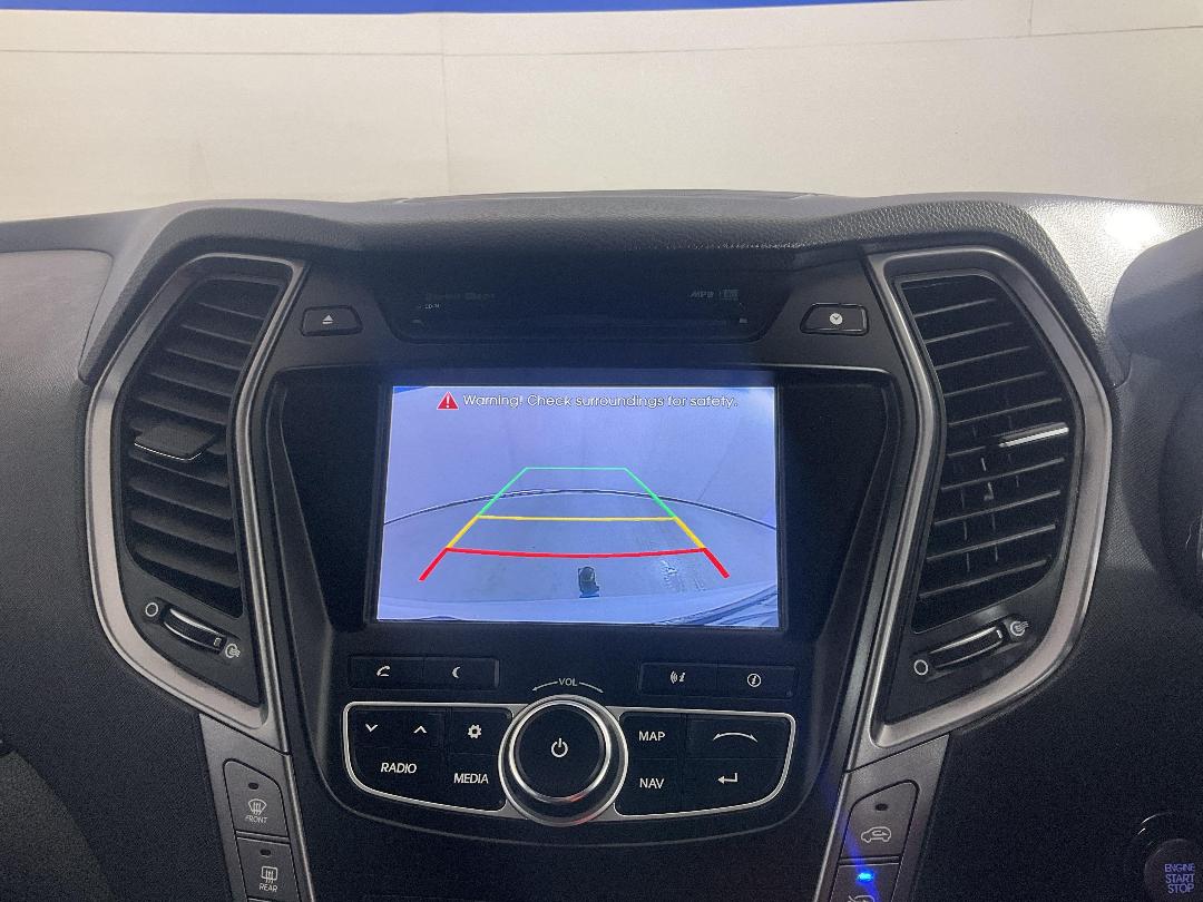 Photo '33' of Hyundai Santa FE