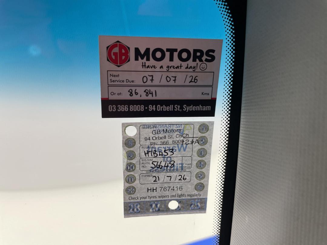 Photo '29' of Hyundai Veloster Photo '29' of Hyundai Veloster