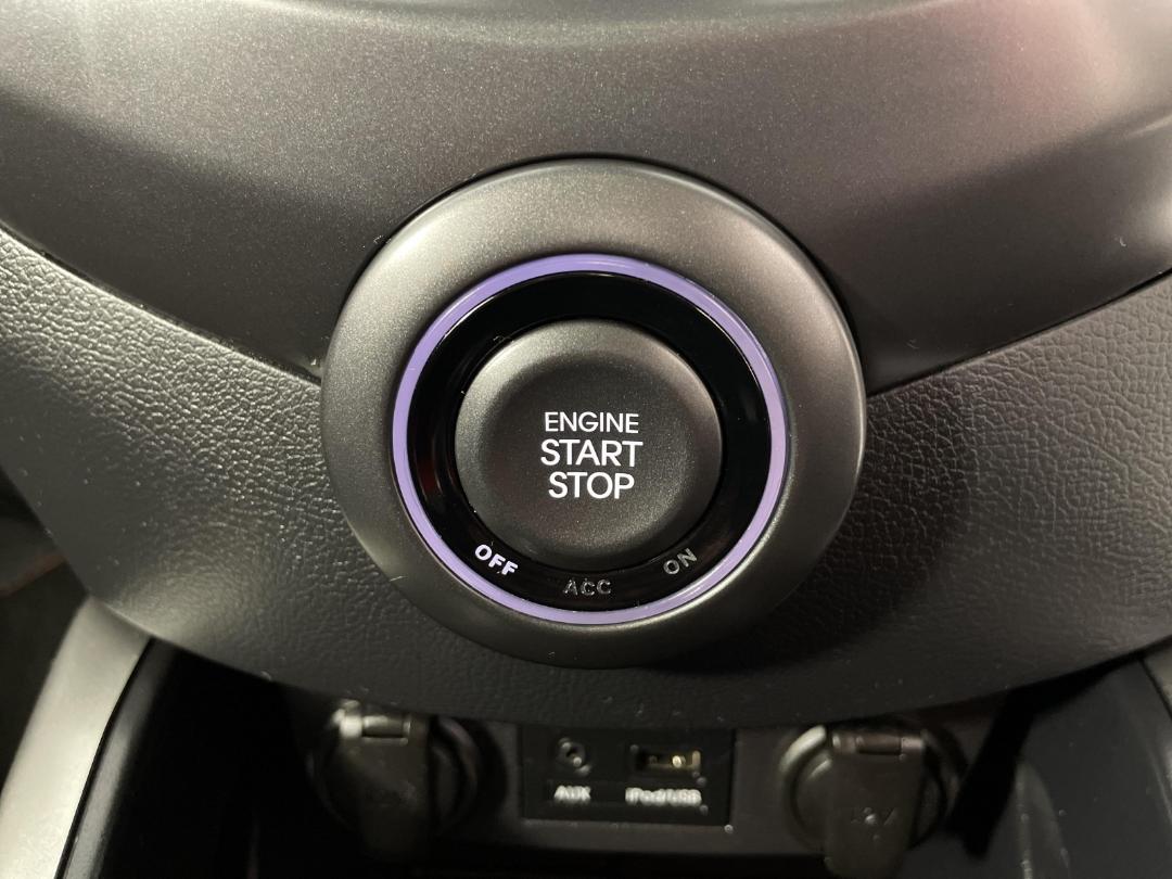 Photo '26' of Hyundai Veloster Photo '26' of Hyundai Veloster