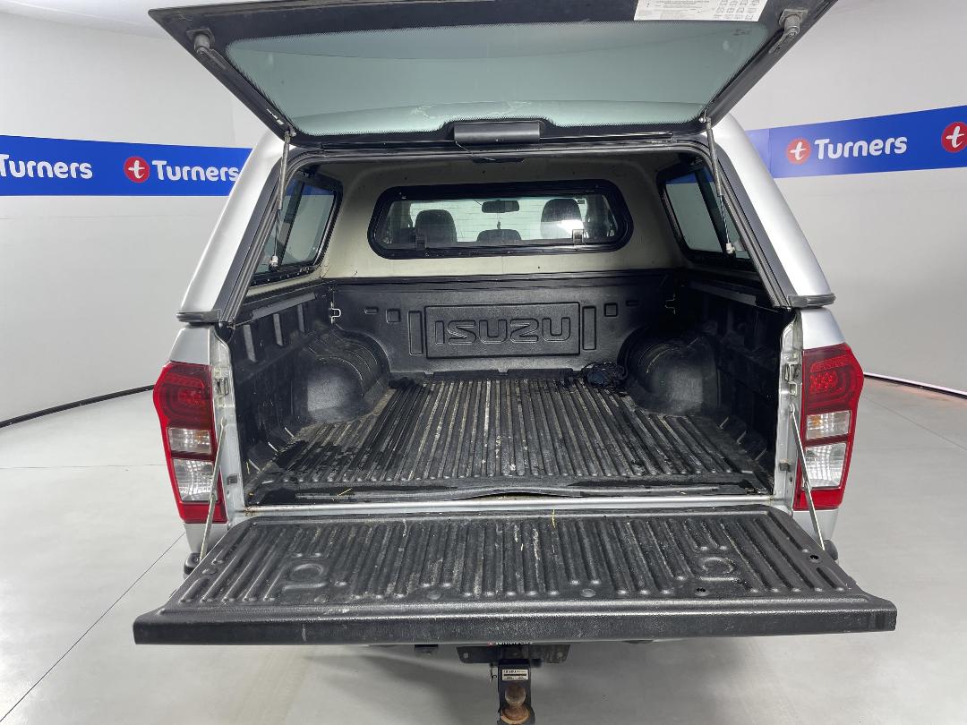 Photo '14' of Isuzu D-MAX