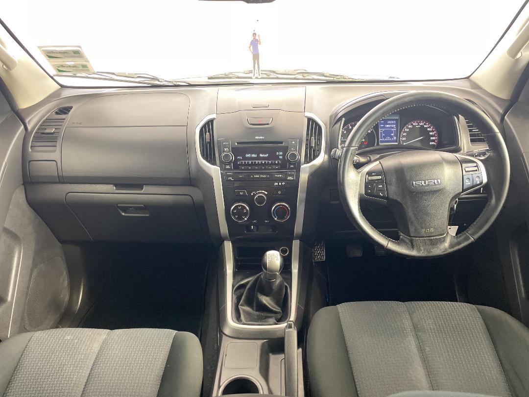 Photo '17' of Isuzu D-MAX