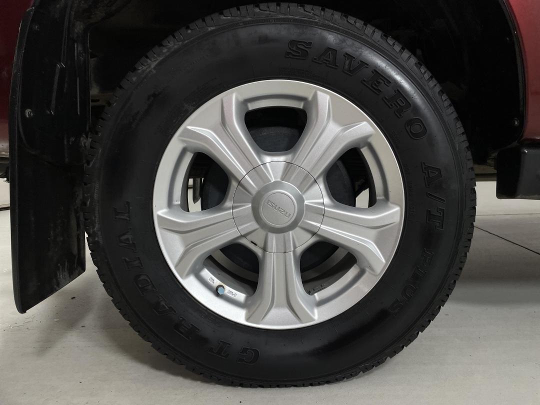 Photo '12' of Isuzu D-MAX