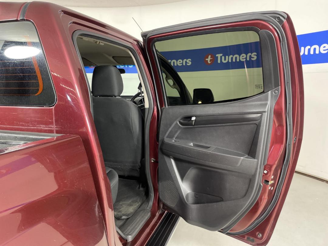 Photo '19' of Isuzu D-MAX