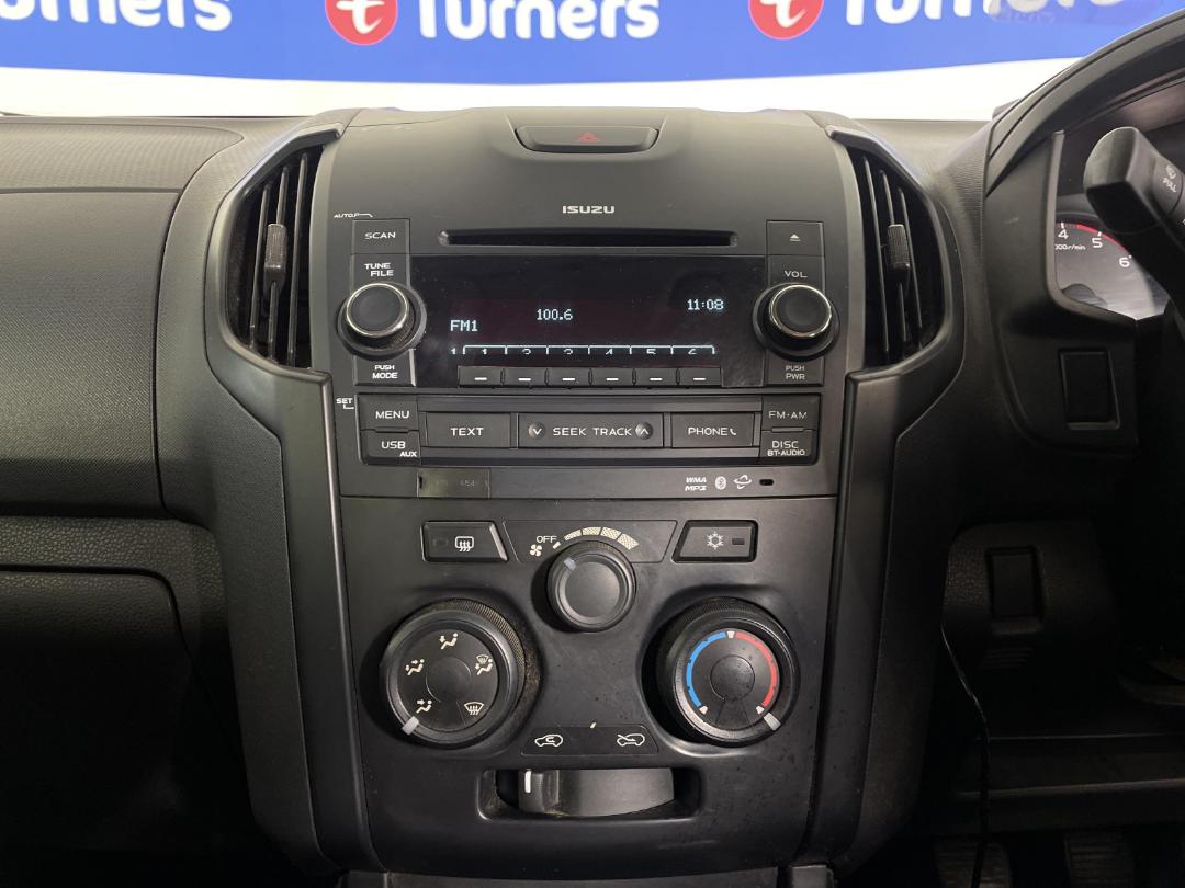 Photo '18' of Isuzu D-MAX