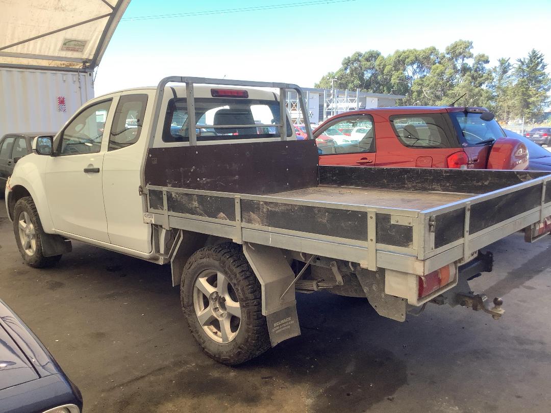 Photo '5' of Isuzu D-MAX LX Space Photo '5' of Isuzu D-MAX LX Space