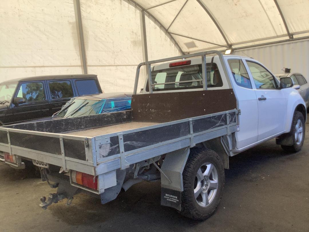 Photo '4' of Isuzu D-MAX LX Space Photo '4' of Isuzu D-MAX LX Space