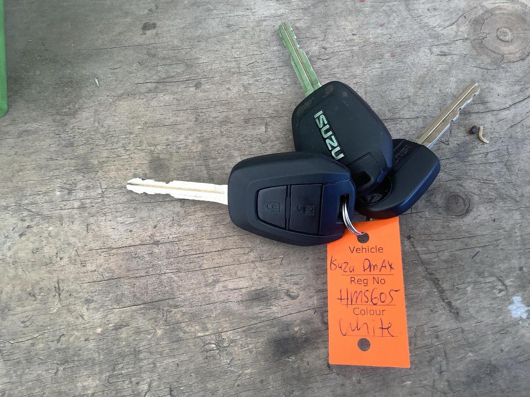 Photo '16' of Isuzu D-MAX LX Space Photo '16' of Isuzu D-MAX LX Space