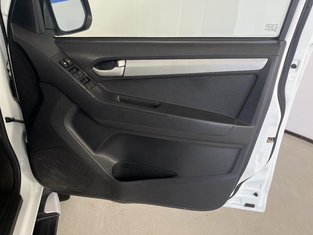 Photo '15' of Isuzu D-MAX